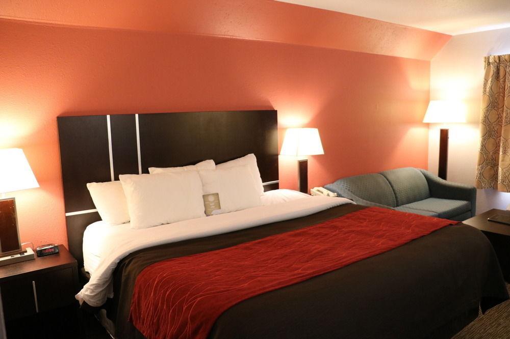 Comfort Inn & Suites Йорктън Екстериор снимка