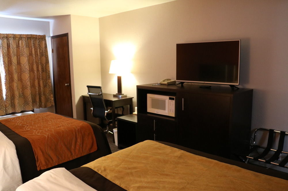 Comfort Inn & Suites Йорктън Екстериор снимка